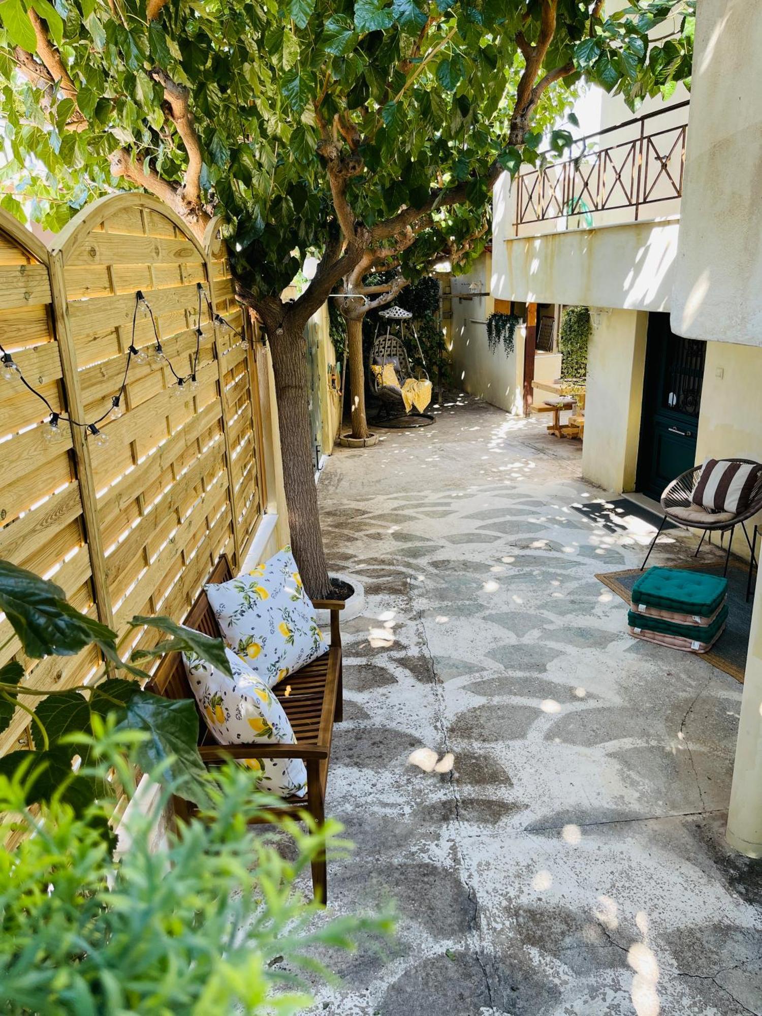 Airport Cottage House 아르테미다 외부 사진